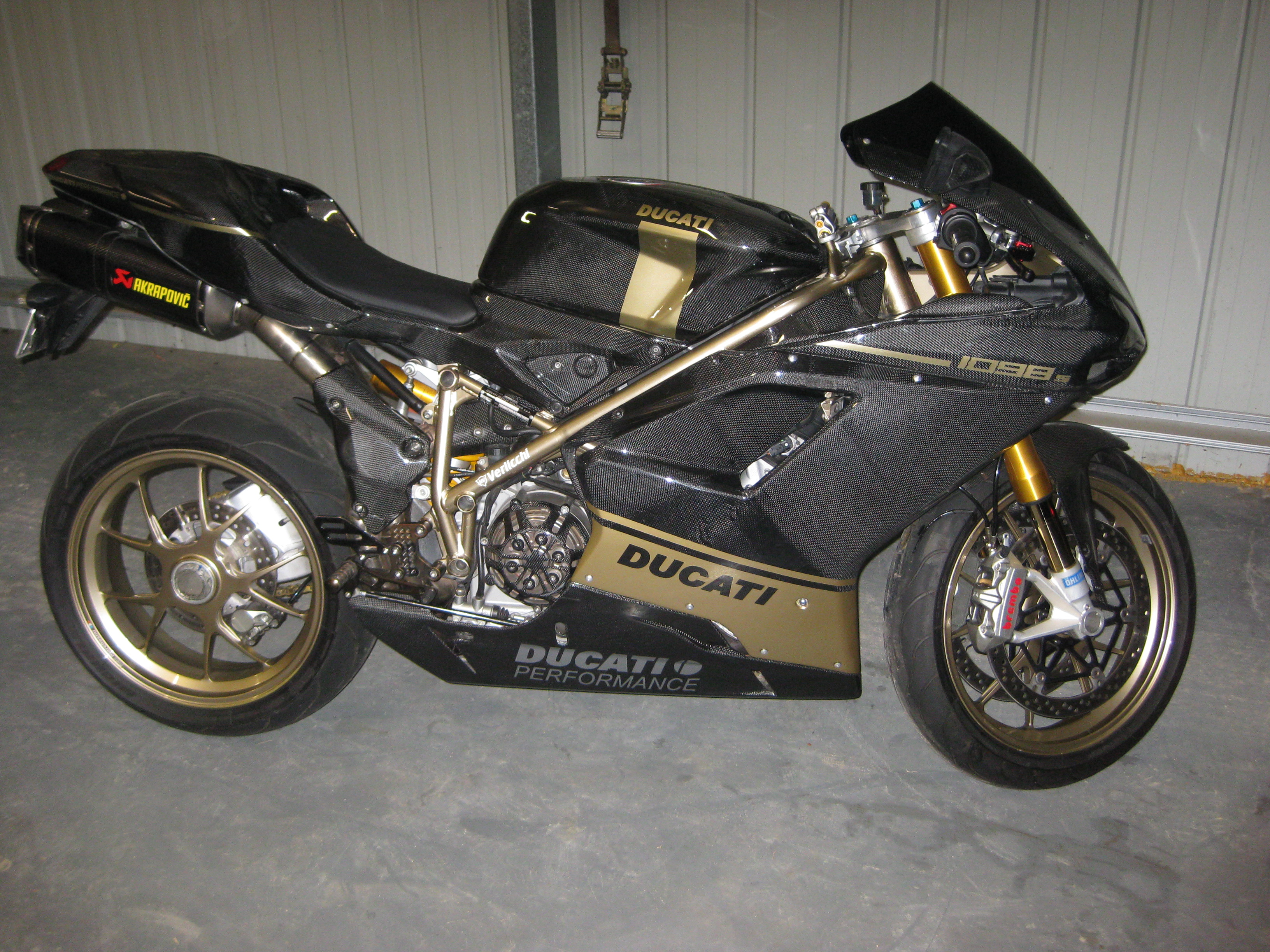 Ducati 1098S tricolore full carbon kit